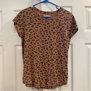 Abercrombie & Fitch Leopard Tee